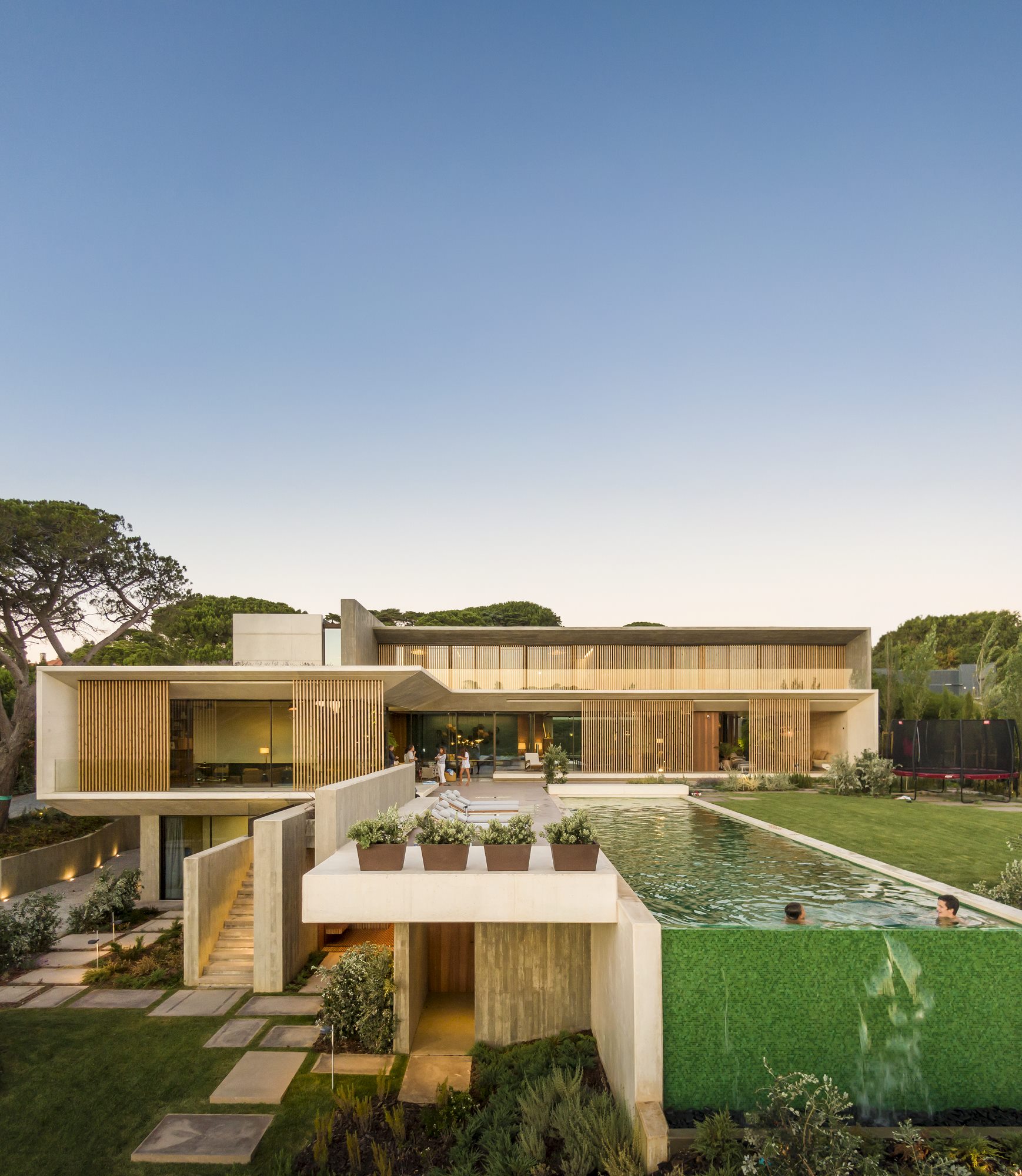 House in Cascais Building Views